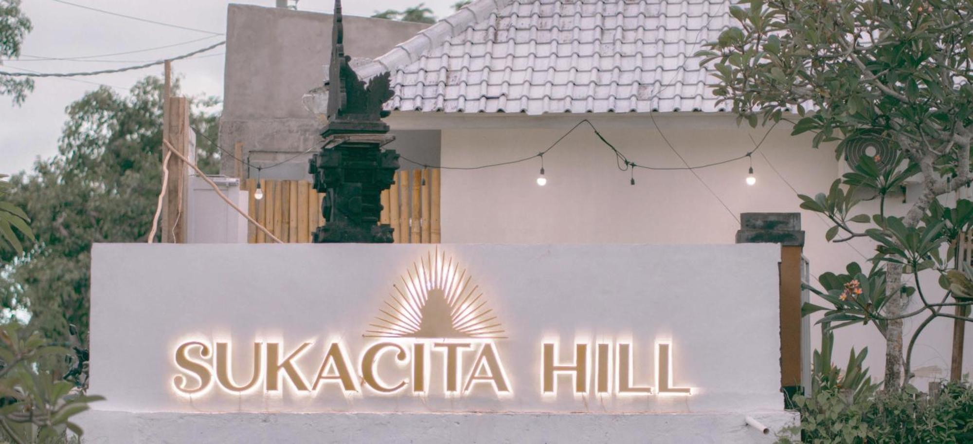 Sukacita Hill Hotel Uluwatu  Exterior photo
