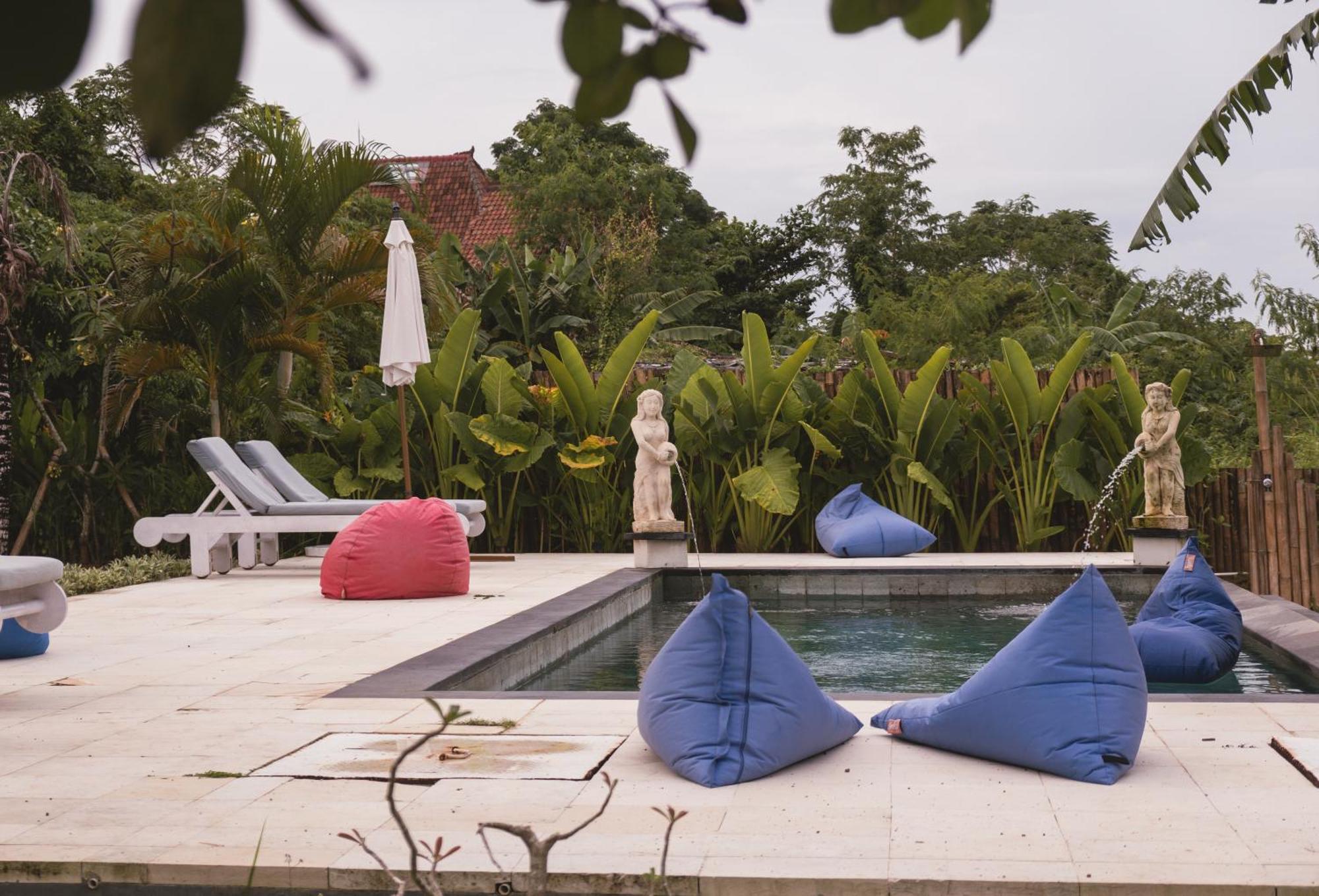 Sukacita Hill Hotel Uluwatu  Exterior photo