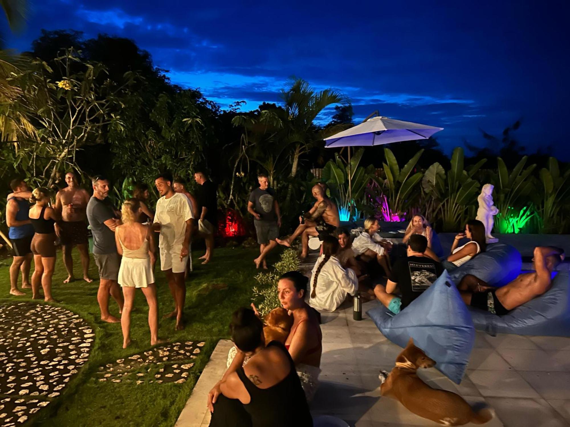 Sukacita Hill Hotel Uluwatu  Exterior photo